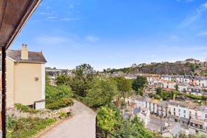 Photo 6- click for photo gallery